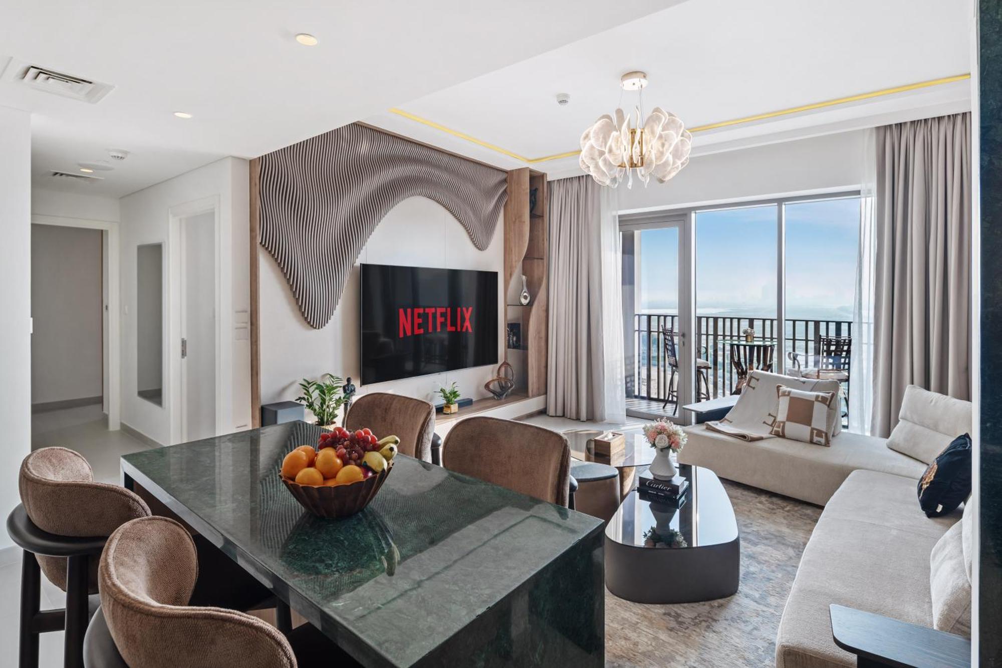 Apartment Elegant 2-bedroom In Creek Harbour - By Dustay